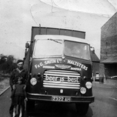 Crisp Malt | British Maltster since 1870 | Vintage truck carrying malt from Great Ryburgh Maltings in Norfolk.